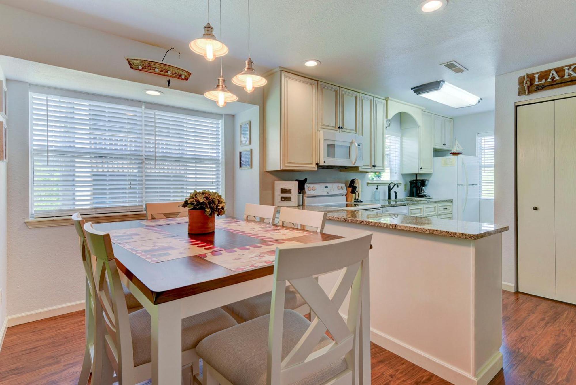 Beautiful Branson Getaway-Next To Silver Dollar City &Tablerock-Family Amenities Exteriör bild
